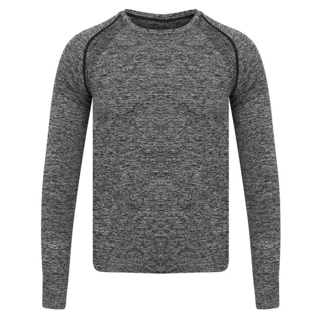 Seamless long-sleeved top